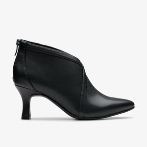 Clarks Women's Kataleyna Sol Black Leather